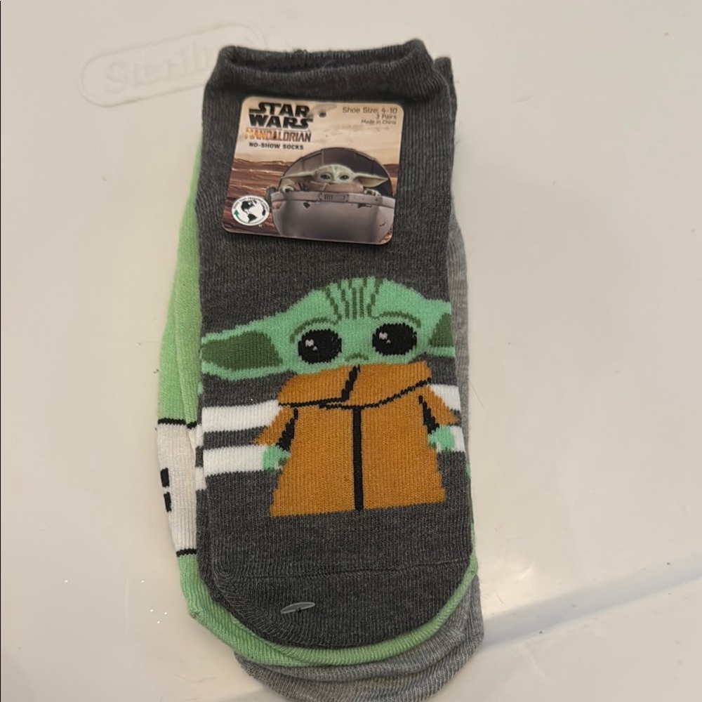 3 pack Star Wars Grogu Socks in Gray and Green